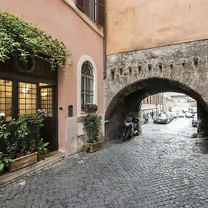 Arco Del Lauro Отель типа 